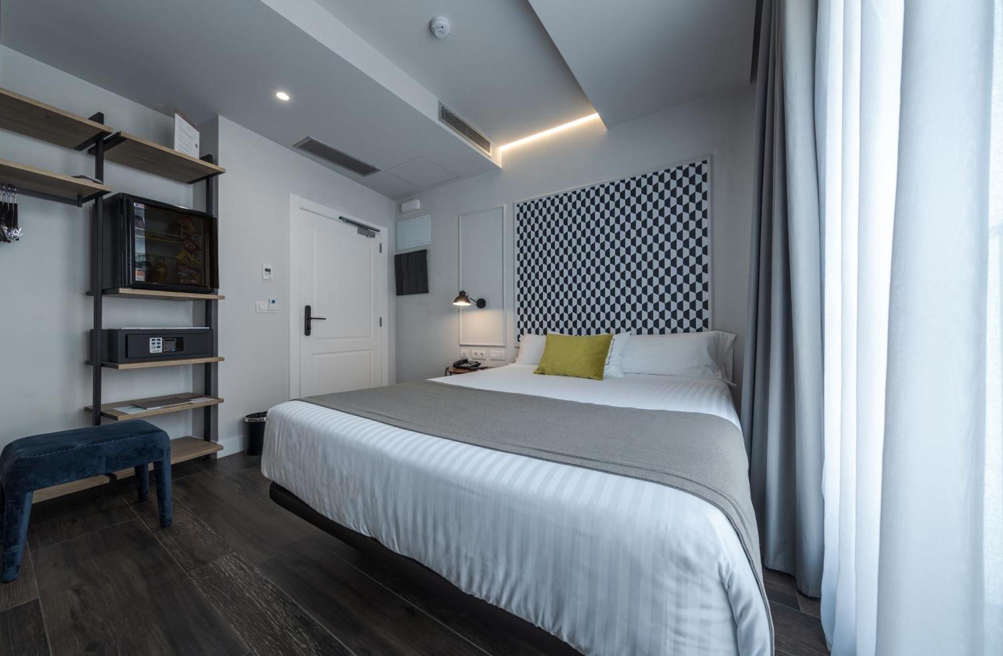 Intelier Victoria 호텔 산세바스티안 객실 사진